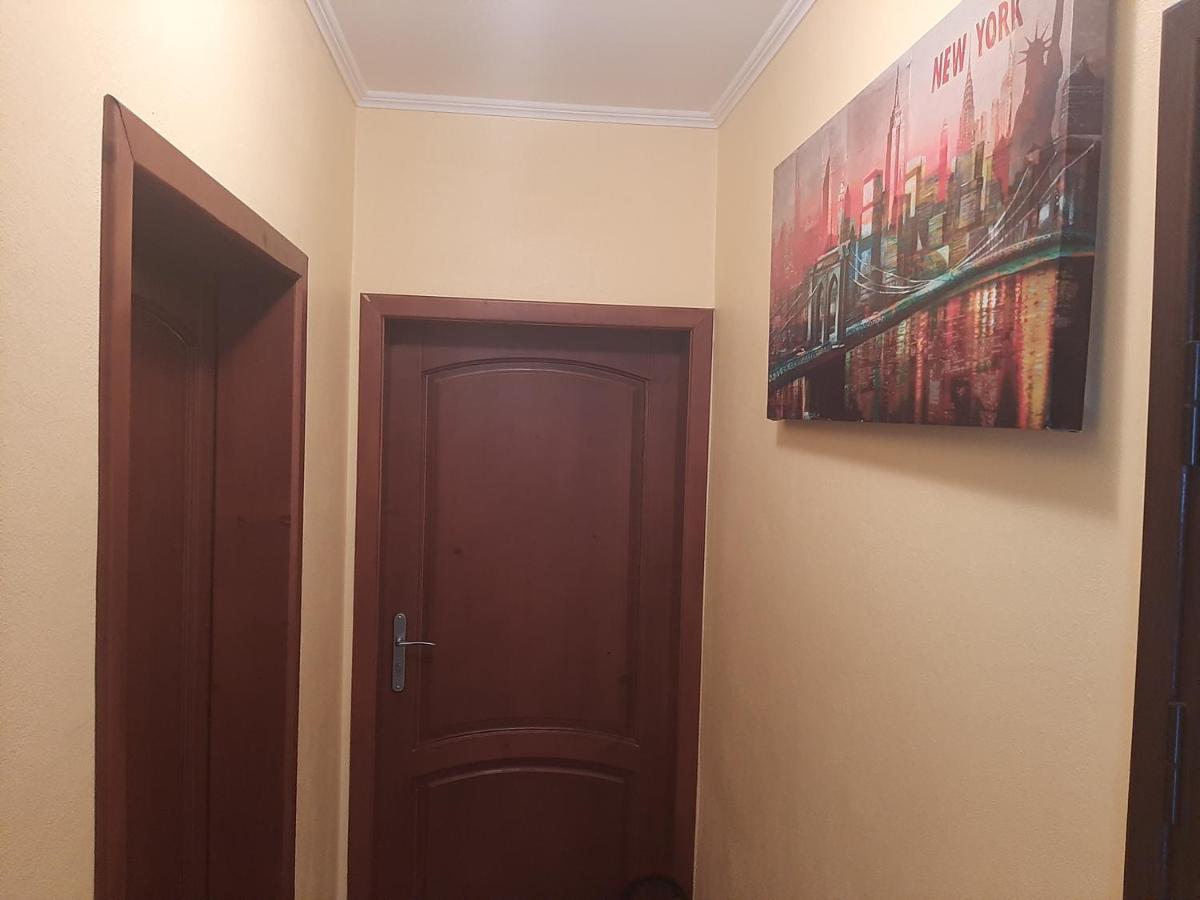Guest House By The Captain Warna Exterior foto